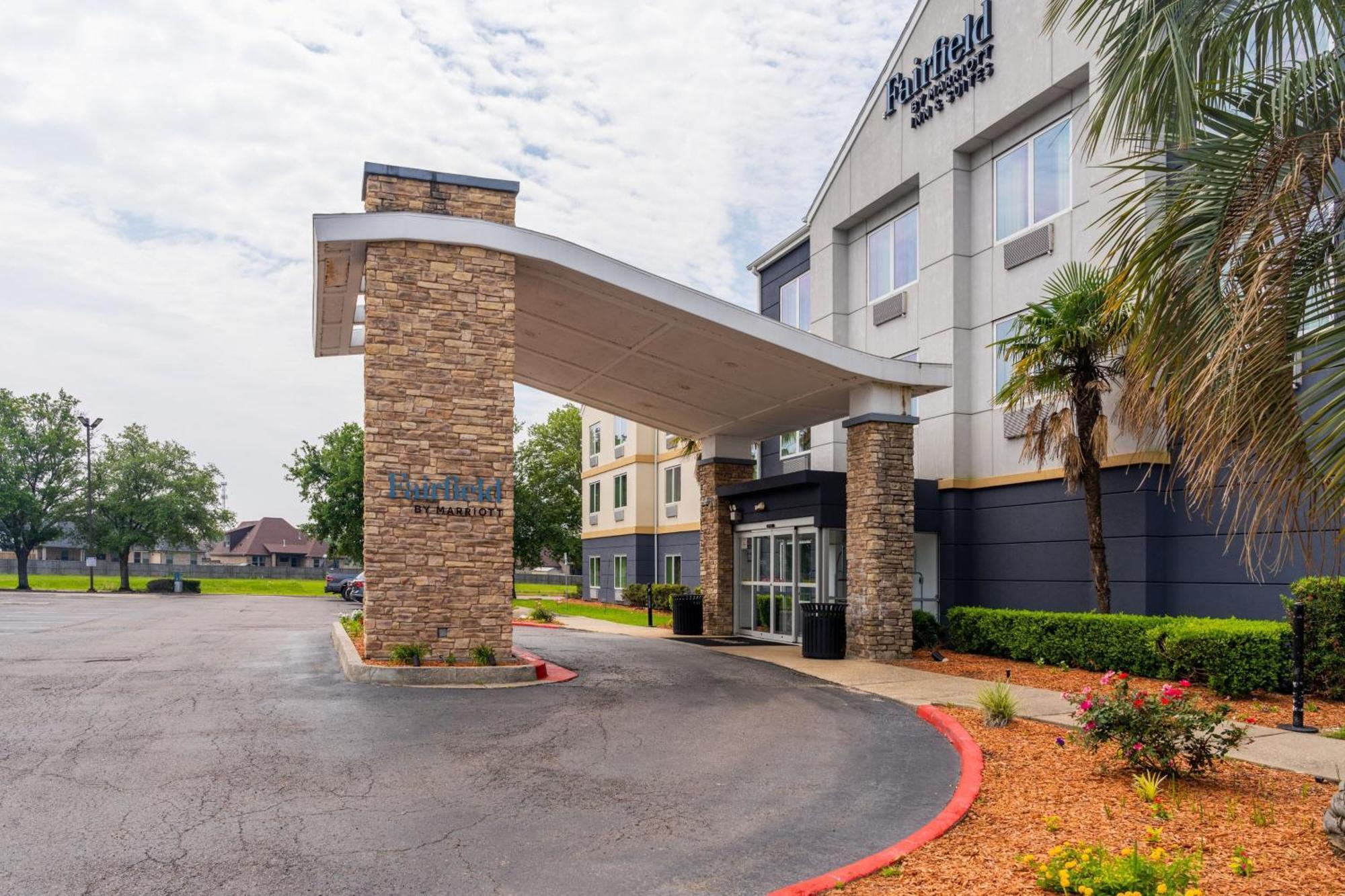 Fairfield Inn & Suites Beaumont Zewnętrze zdjęcie