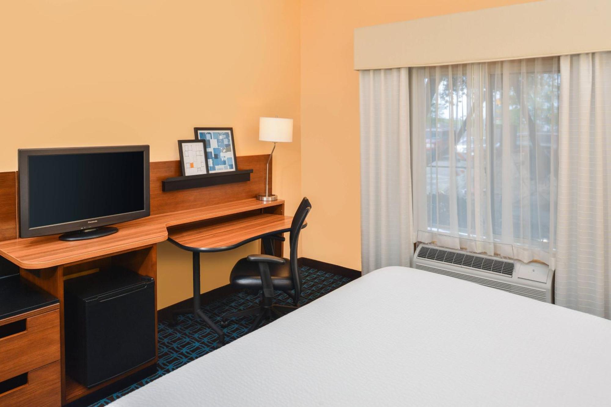 Fairfield Inn & Suites Beaumont Zewnętrze zdjęcie